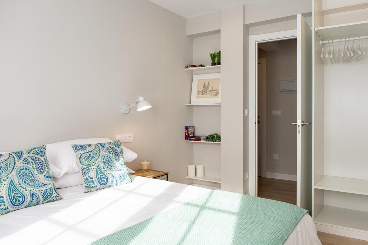Apartamento De Diseno Centrico Con Terraza Espectacular سانتياغو دي كومبوستيلا المظهر الخارجي الصورة