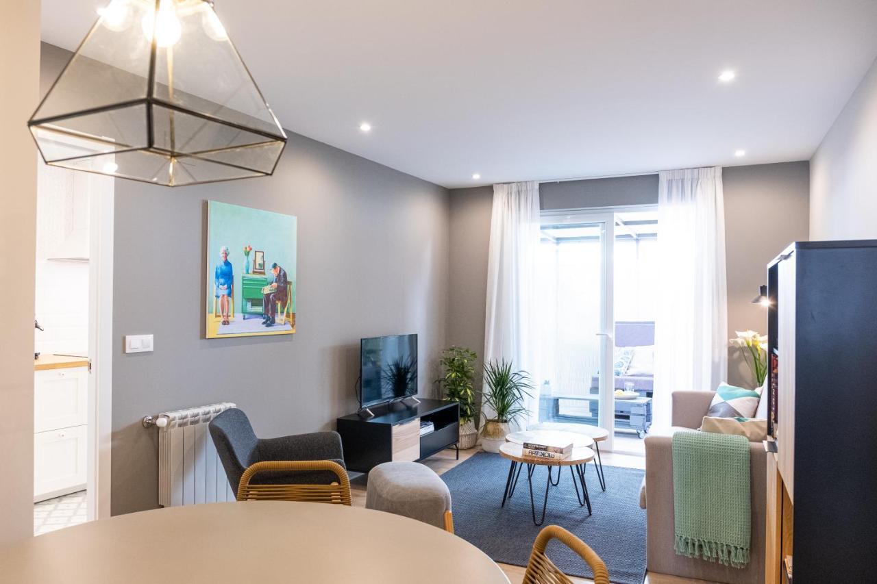 Apartamento De Diseno Centrico Con Terraza Espectacular سانتياغو دي كومبوستيلا المظهر الخارجي الصورة